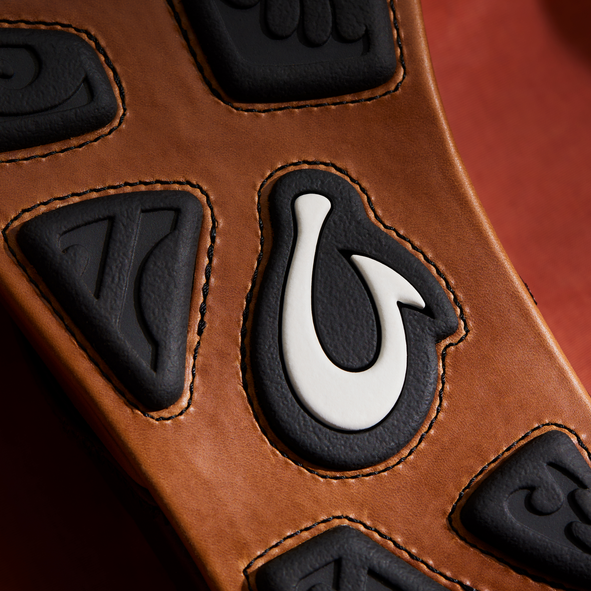 Hikianalia - Dark Java / Tan - Image 4